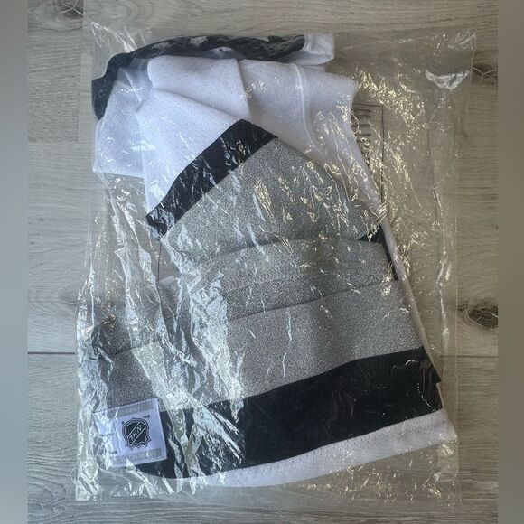 Fanatics NHL Los Angeles Kings Alternate Breakaway Jersey Mens S/M NWT in packag - Picture 6 of 6